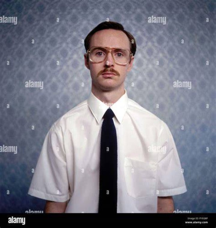 Aaron Ruell