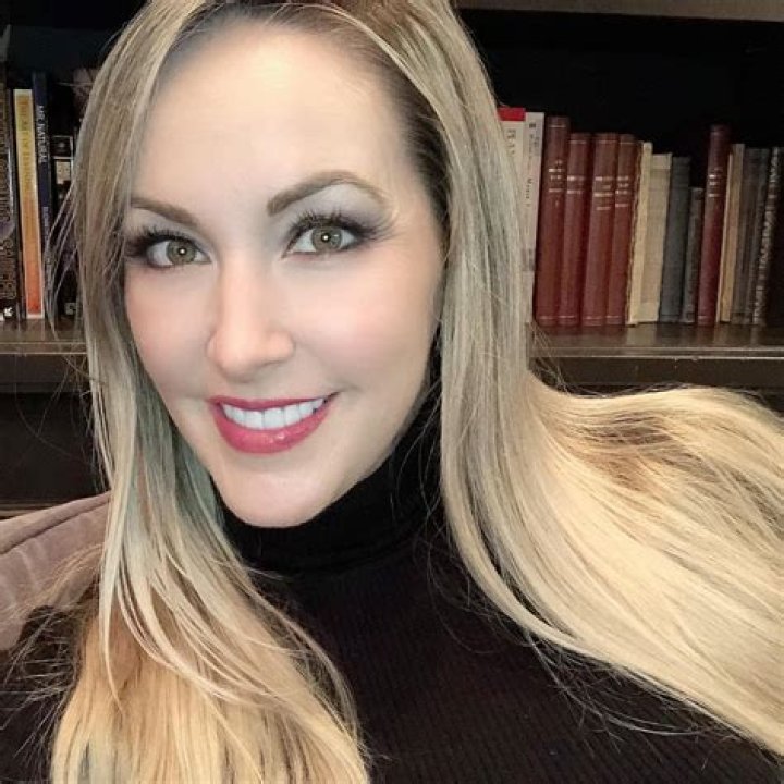 Aimee Brooks Net Worth