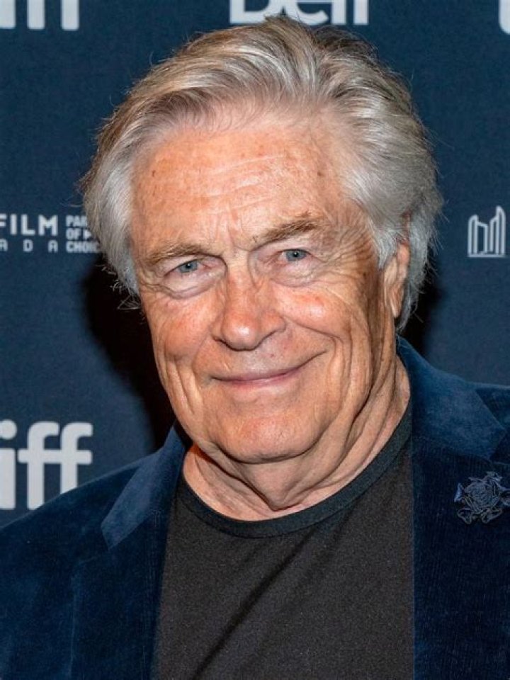 Art Hindle Net Worth 2024