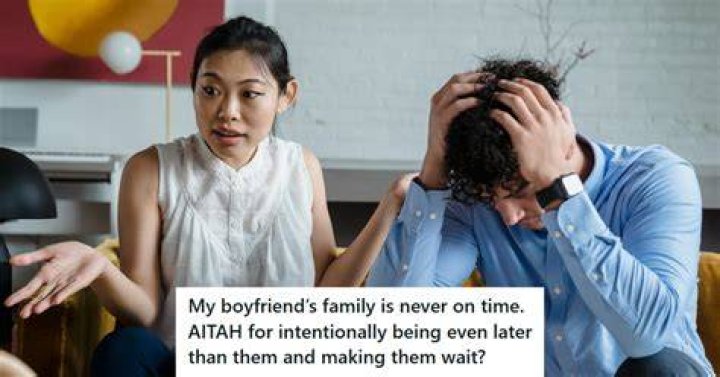Boyfriend showed what he found out about his girlfriend Boyfriend showed what he found out about his girlfriend