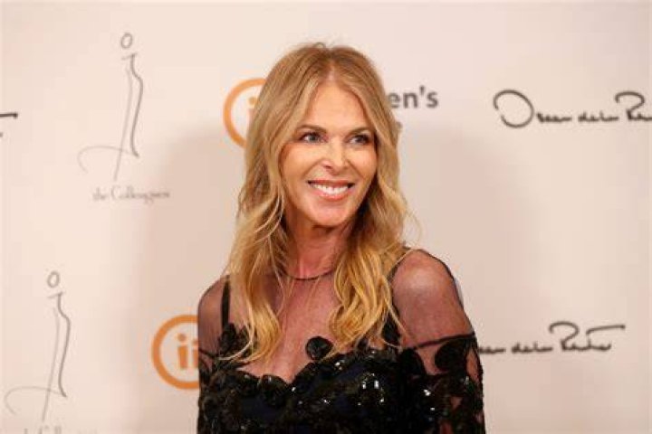 Catherine Oxenberg Net Worth