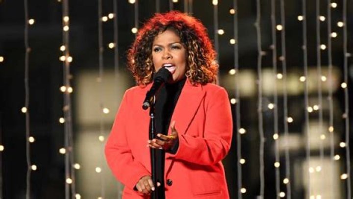 Cece Winans Net Worth
