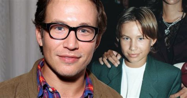 Does Jonathan Taylor Thomas have a wife?
