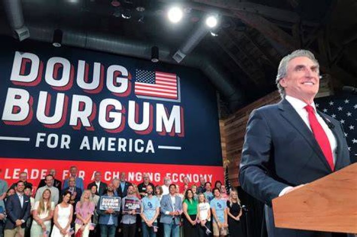 doug burgum wealth