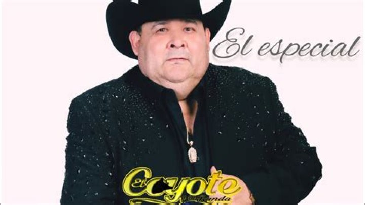 El Coyote Y Su Banda Tierra Santa