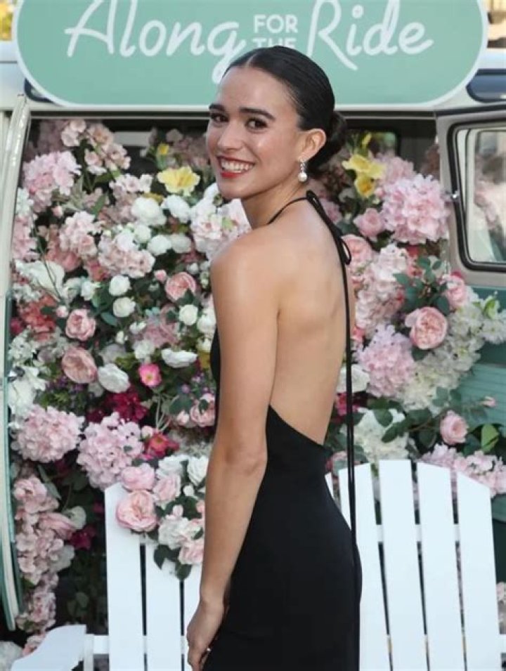 Emma Pasarow net worth
