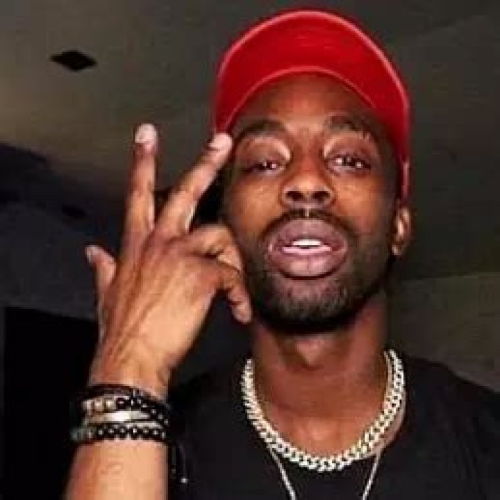 Famouslos32 Net Worth