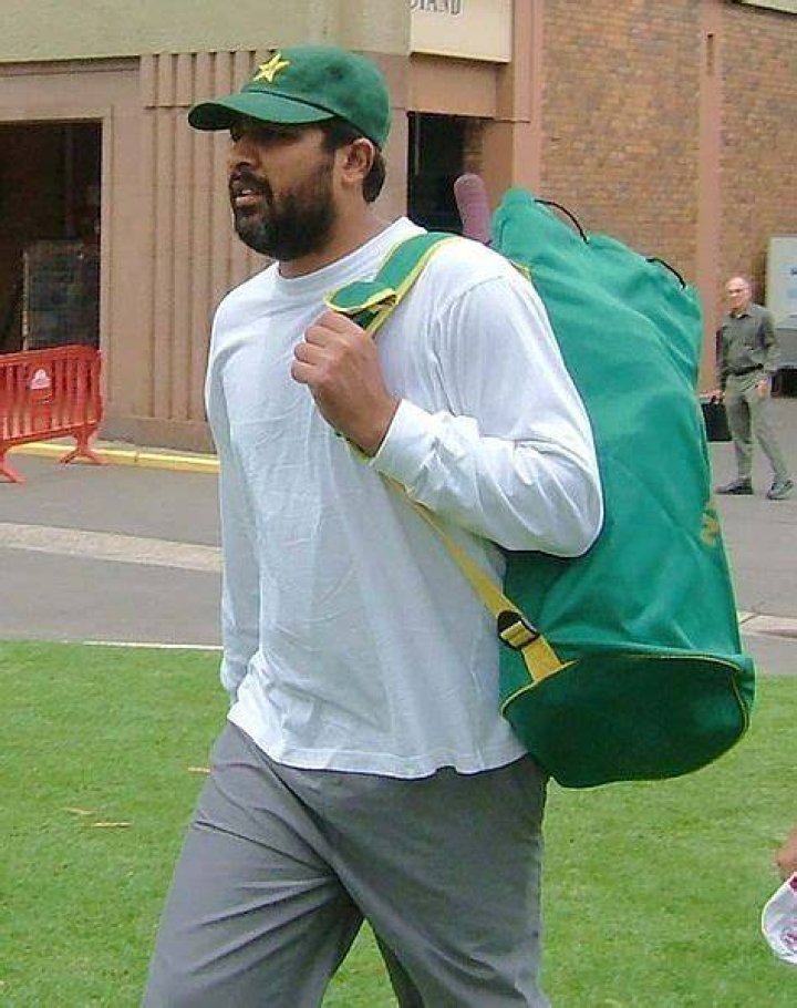 Inzamam-ul-Haq Net Worth
