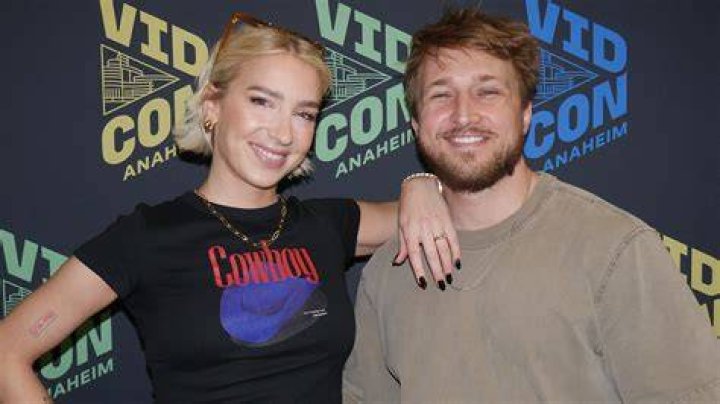 Is Shayne Smith Really Married?