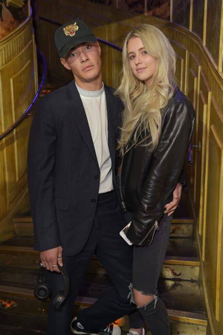Jackson Mawhinney- Wiki, Height, Net Worth, Girlfriend