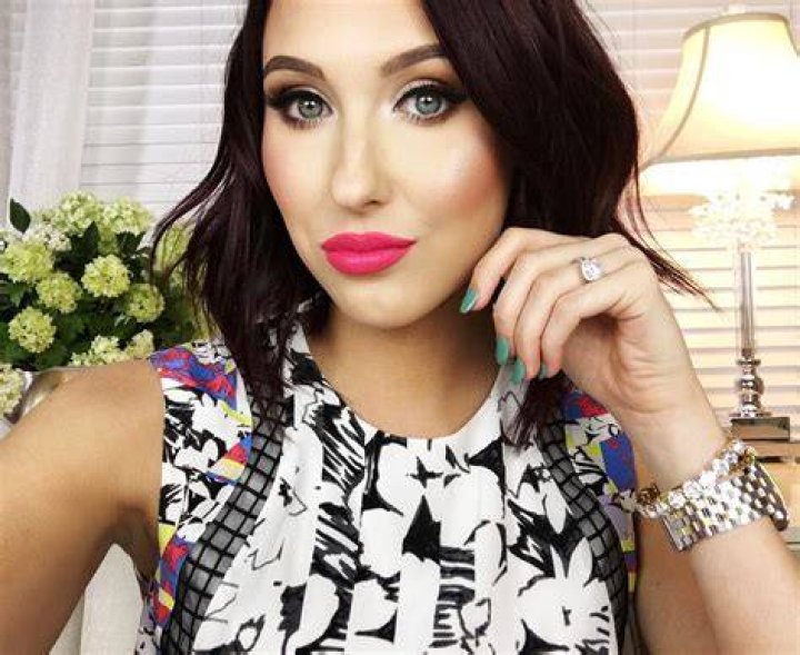 jaclyn hill net worth