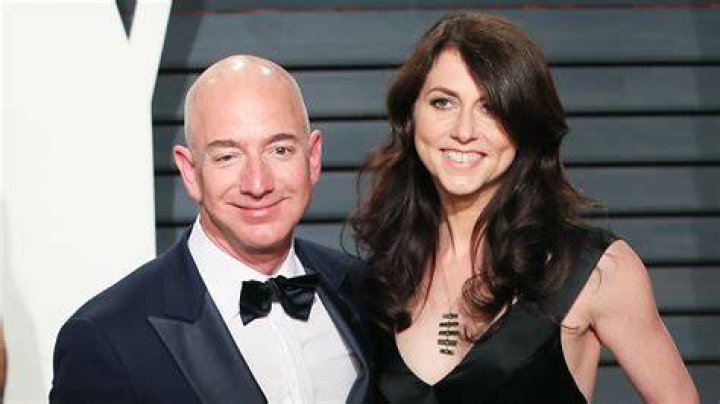 jeff bezos wife net worth