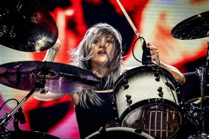 Jen Ledger Net Worth