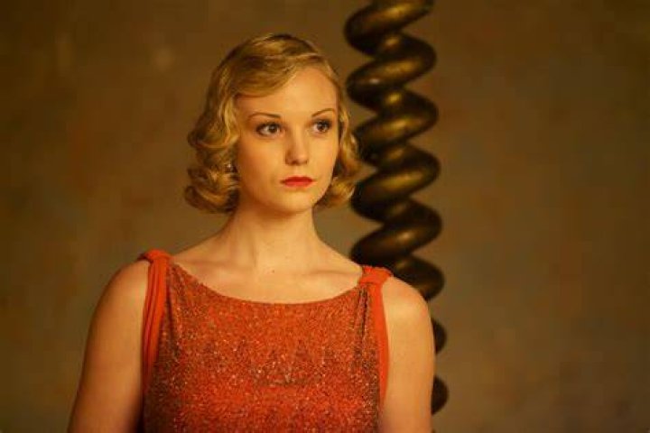 Joanna Vanderham in Dancing on the Edge