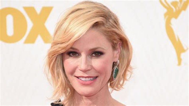 Julie Bowen Net Worth Julie Bowen Net Worth