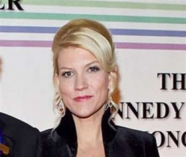 Kate McNeil Net Worth