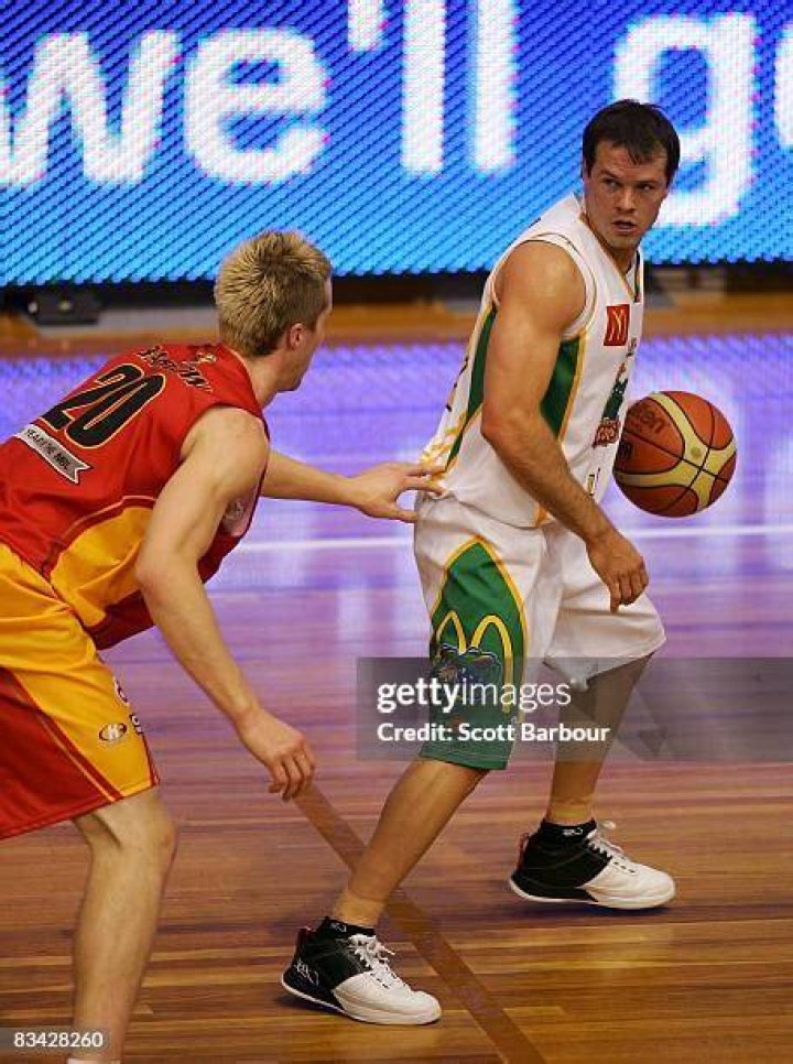 Kelvin Robertson