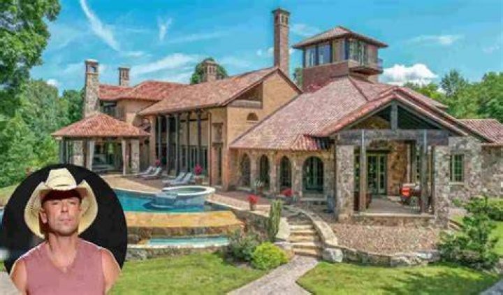 kenny chesney real estate