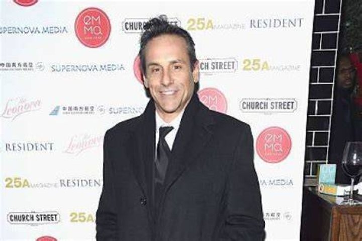 Larry Romano Net Worth