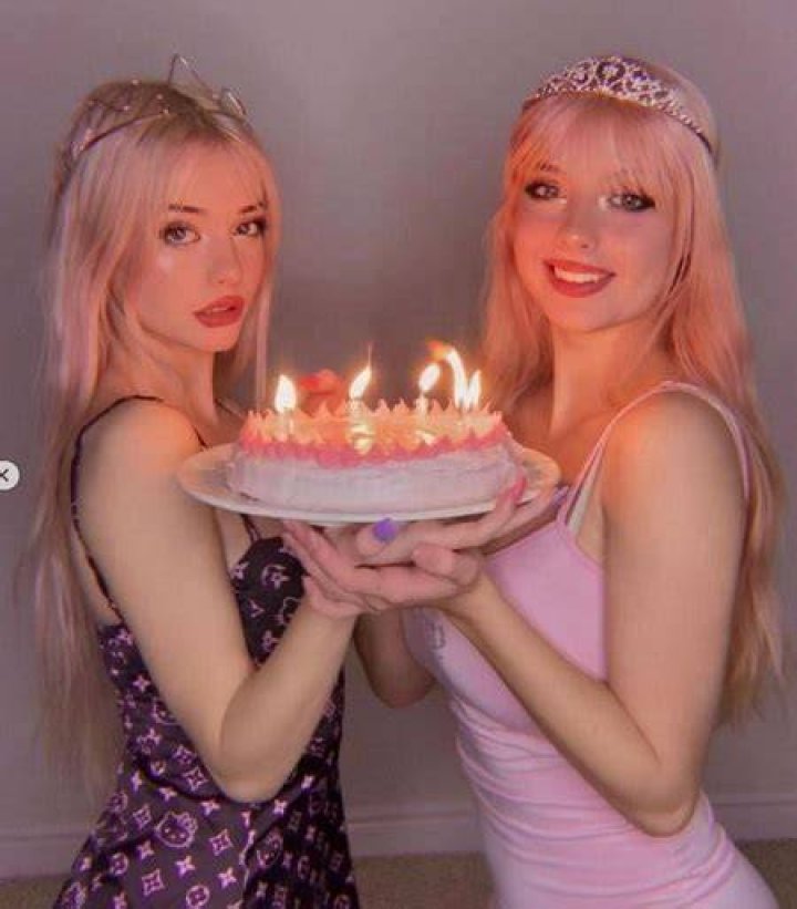 Lauren Burch Age, Birthday & Zodiac Sign