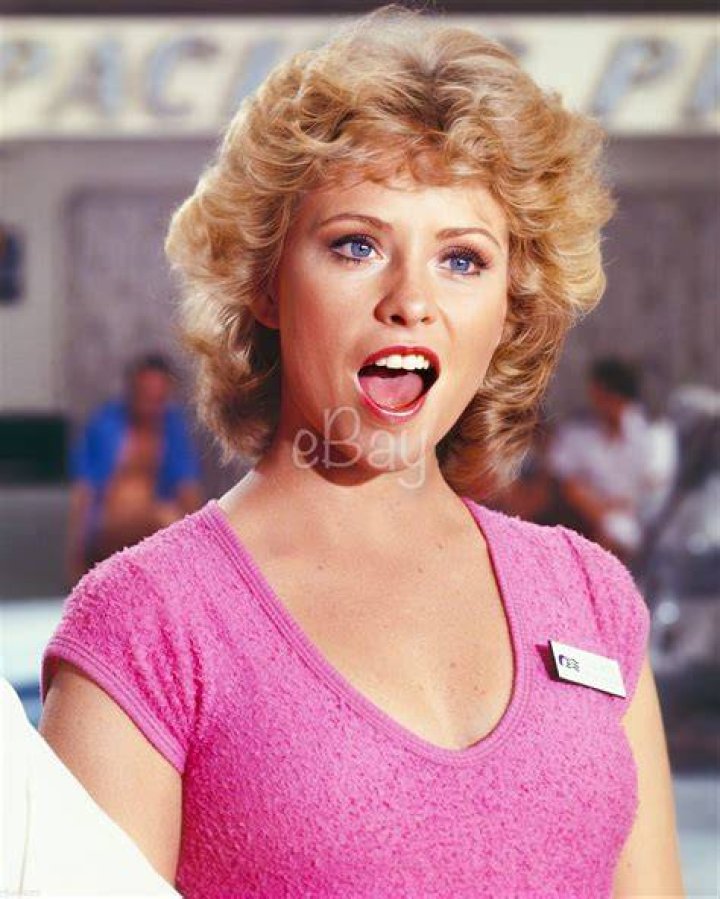 Lauren Tewes