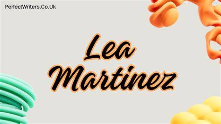 Léa Martinez Net Worth