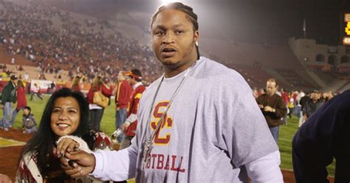 Lendale White
