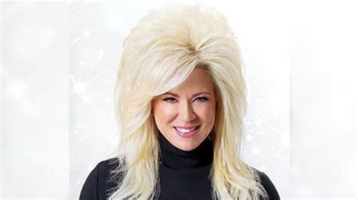 Long Island Medium star Theresa Caputo