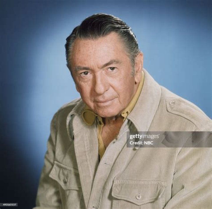 Macdonald Carey