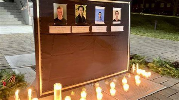 Maine Maritime students killed in Castine crash r