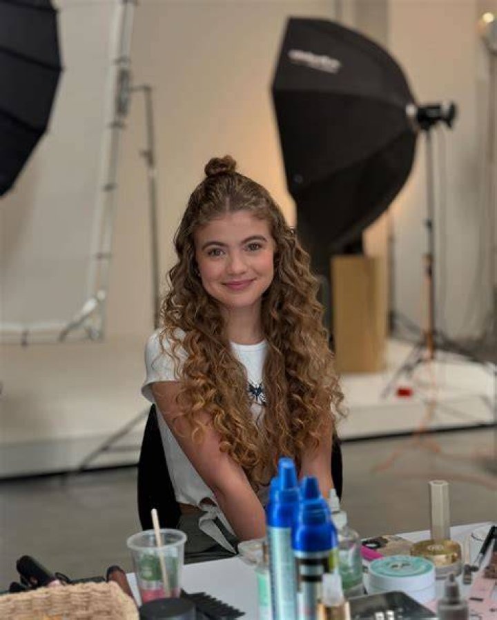 Mariana Mozo TikTok and Instagram