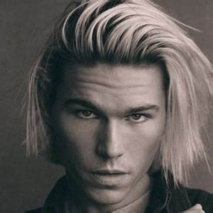 Max Henhappel Net Worth