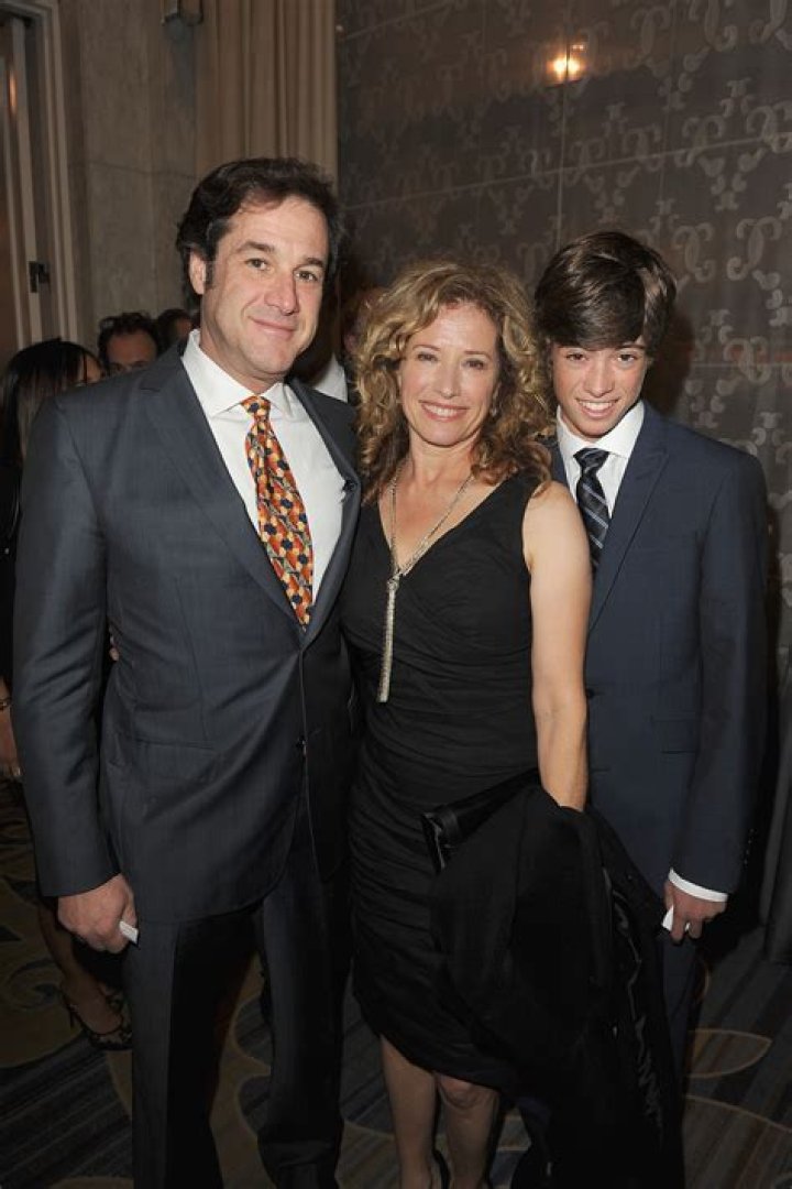 Nancy Travis Net Worth