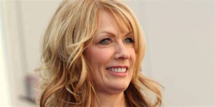 Nancy Wilson Net Worth 2024