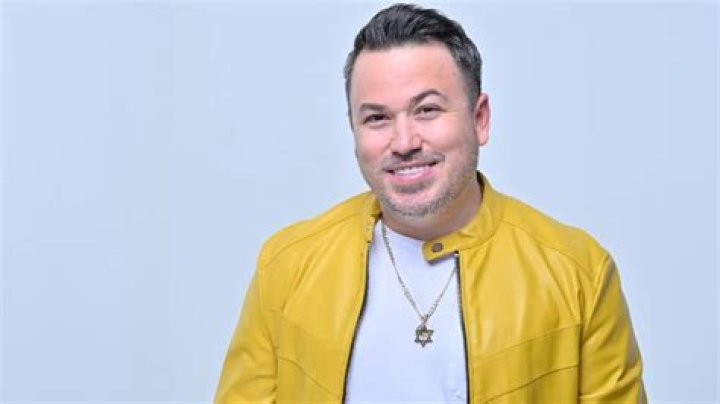 Nando de la Gente Net Worth