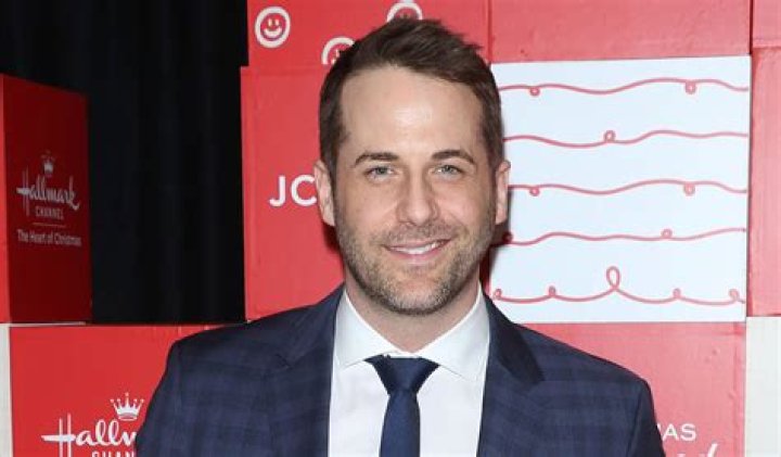 Niall Matter