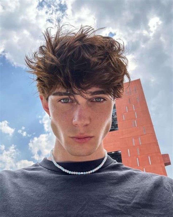 Nils Kuesel &ndash; Bio, Facts, Family Life, Career