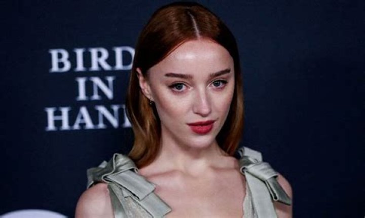 Phoebe Dynevor net worth