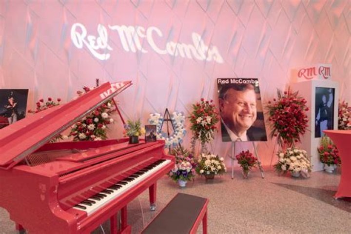 Red McCombs Achievements
