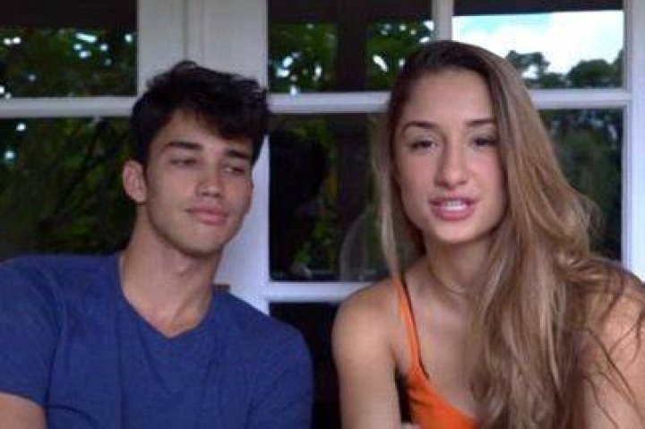 Savannah Montano Boyfriend