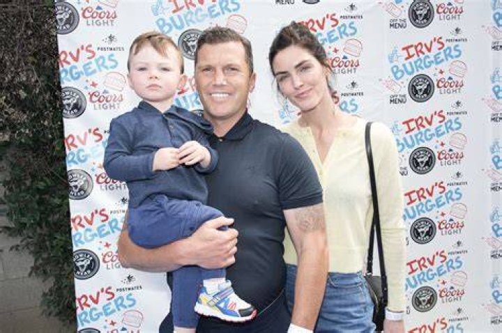 Sean Avery Personal Life