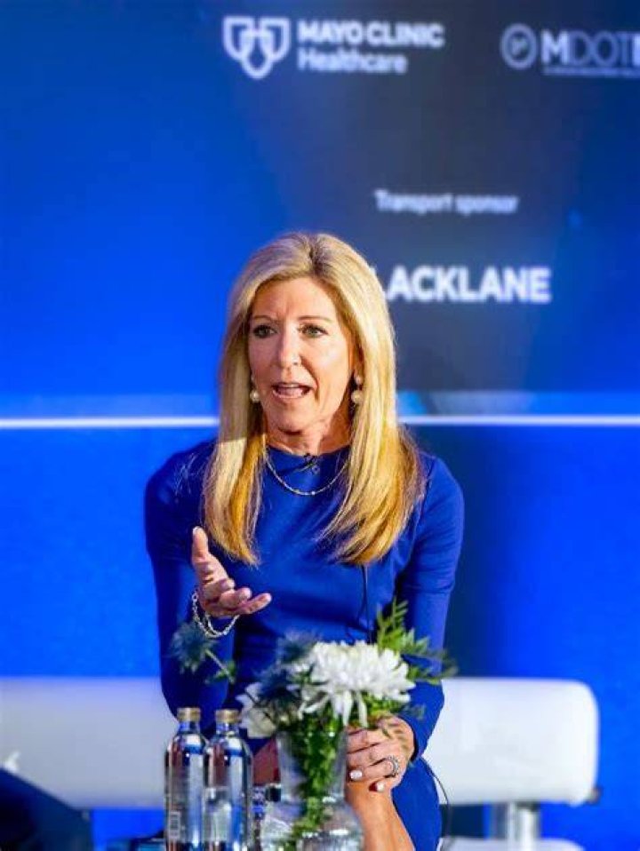 Stephanie Link | Bio, Age, Net Worth, Relationship, Career