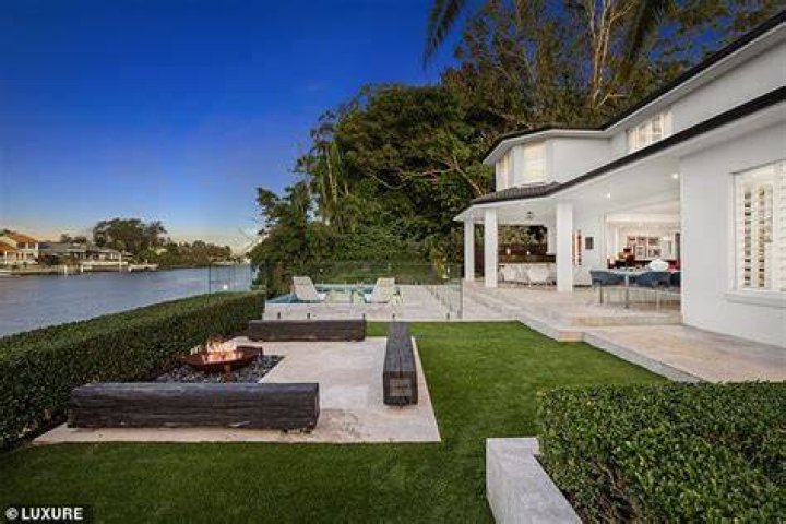tammy hembrow mansion