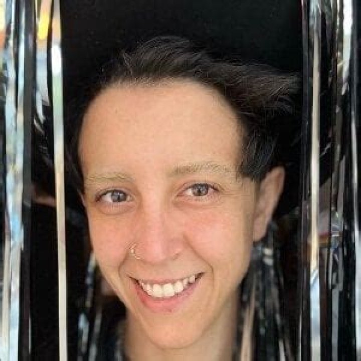 Tania Safi Net Worth