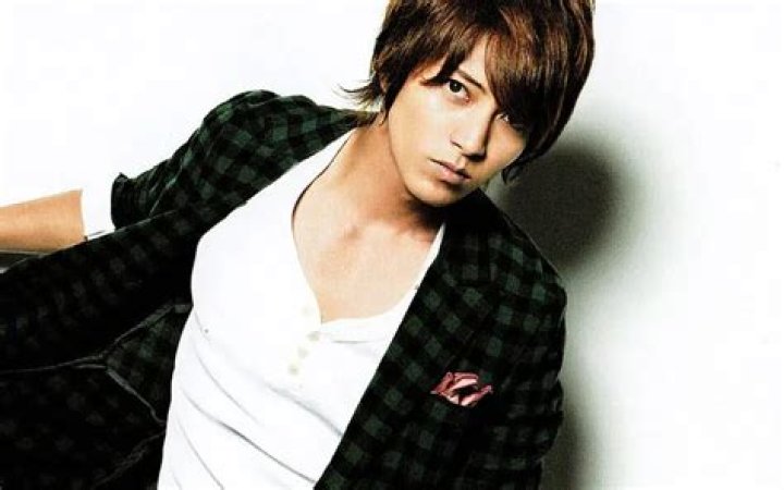 Tomohisa Yamashita Net Worth