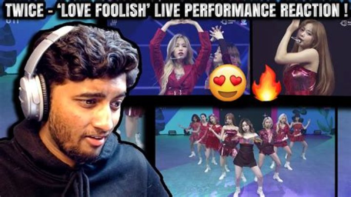 TWICE - Love Foolish (Live Concert) // Sub Espa&ntilde;ol - concert flash