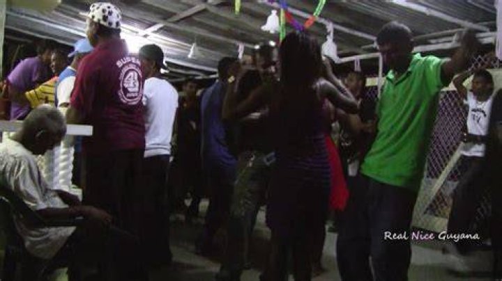 Wedding house dance, Guyana (HD) - guyana wedding house songs