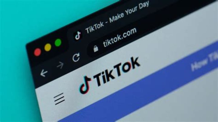 What Does E/n Mean on TikTok?